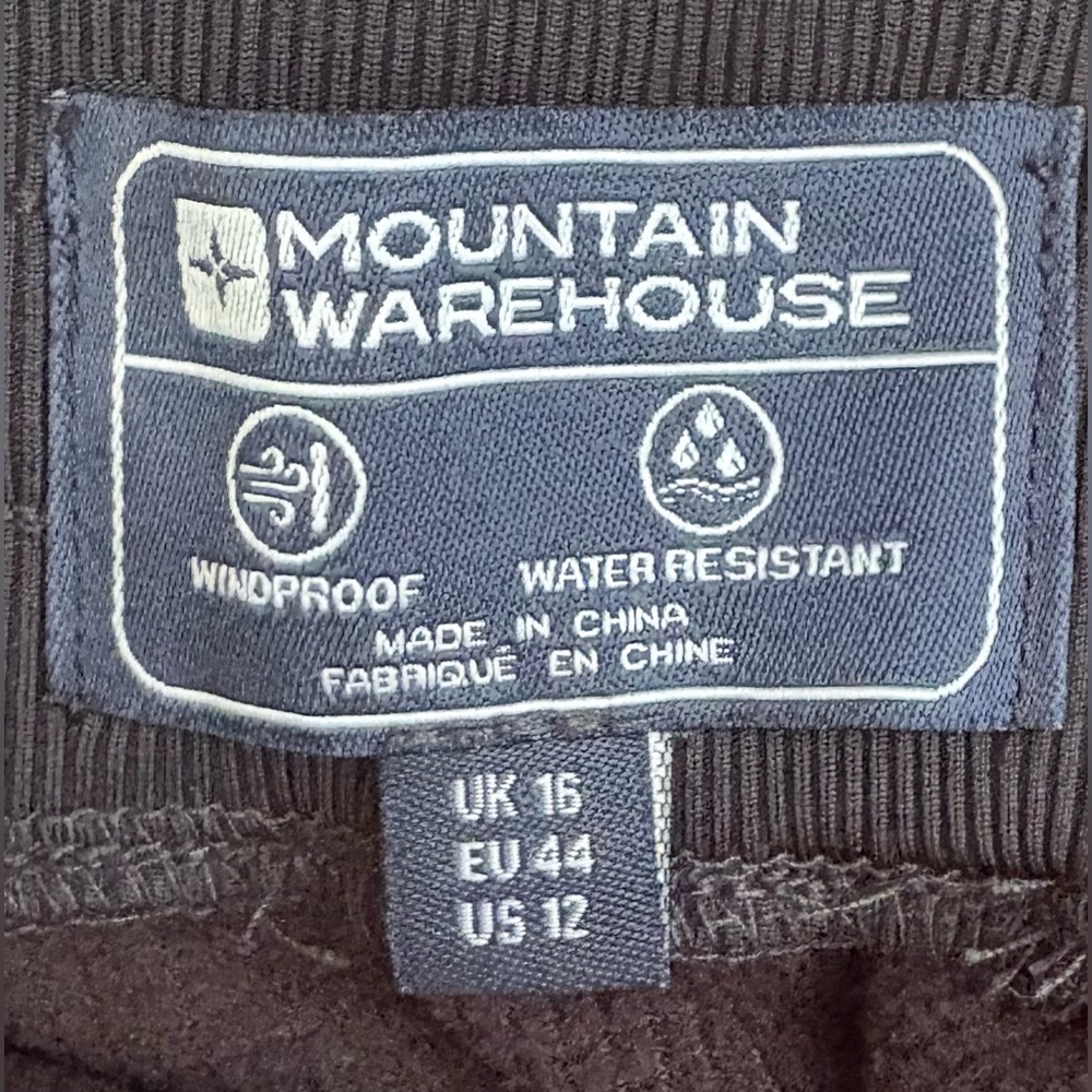 Mountain Warehouse Pants Black Multi Pockets Weather Resistant Size 12 - Picture 7 of 12
